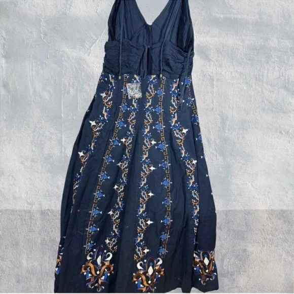 ANTHROPOLOGIE EMBROIDERED HALTER MIDI DRESS NAVY COMBO NEW SIZE 12 - Picture 7 of 9
